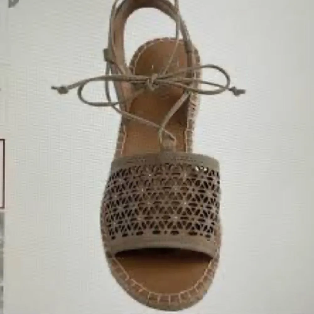 🌿 Franco Sarto “Libby” Espadrille Wedge Sandals - Taupe | Size 8.5